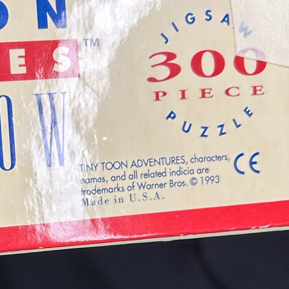 WARNER BROS VTG 90s Tiny Toon Adventure 300 piece Jigsaw puzzle. Dated 1993 - Picture 7 of 9